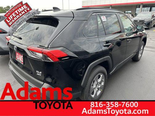 2025 Toyota RAV4 XLE