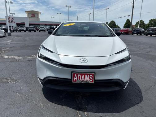 Wind Chill Pearl 2026 Toyota Prius LE