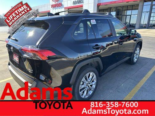 2025 Toyota RAV4 XLE Premium