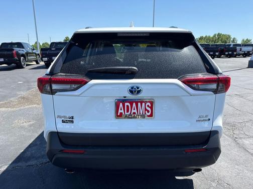 Ice Cap 2023 Toyota RAV4 Hybrid XLE