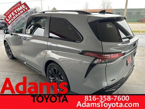 2026 Toyota Sienna XSE 7 Passenger