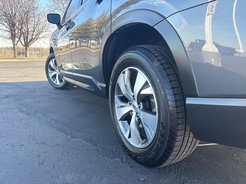 2022 Subaru Ascent Premium 8-Passenger