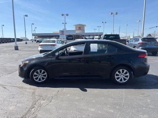 Midnight Black Metallic 2024 Toyota Corolla LE