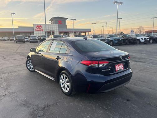 2023 Toyota Corolla LE