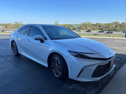 2025 Toyota Camry XLE