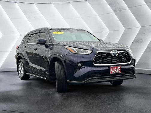 2022 Toyota Highlander Hybrid Limited