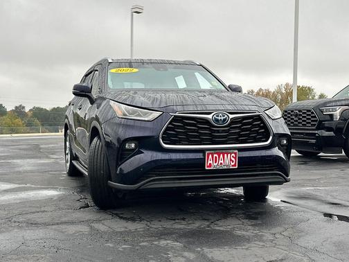 2022 Toyota Highlander Hybrid Limited