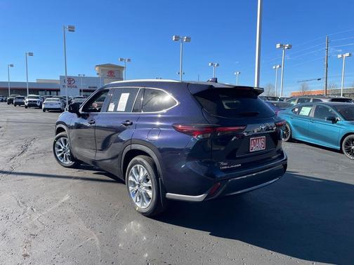 2026 Toyota Highlander Limited