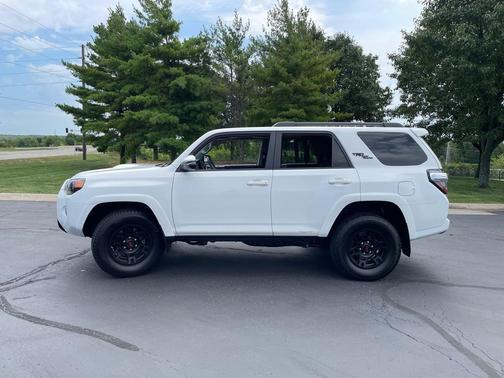 2023 Toyota 4Runner TRD Off Road Premium