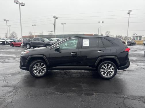 2024 Toyota RAV4 Limited