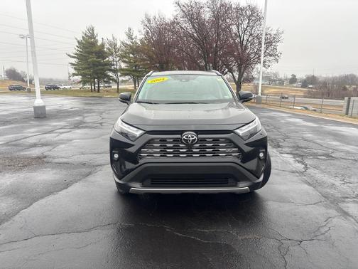2024 Toyota RAV4 Limited