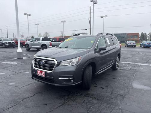 Magnetite Gray Metallic 2021 Subaru Ascent Limited 7-Passenger
