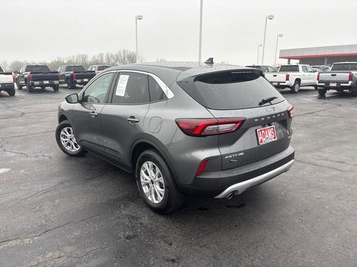 CARBONIZED GRAY METALLIC 2024 Ford Escape Active
