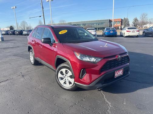 2019 Toyota RAV4 LE
