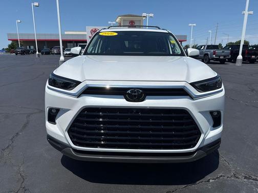 Wind Chill Pearl 2026 Toyota Grand Highlander Platinum