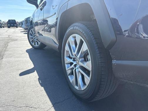 2023 Toyota RAV4 Limited