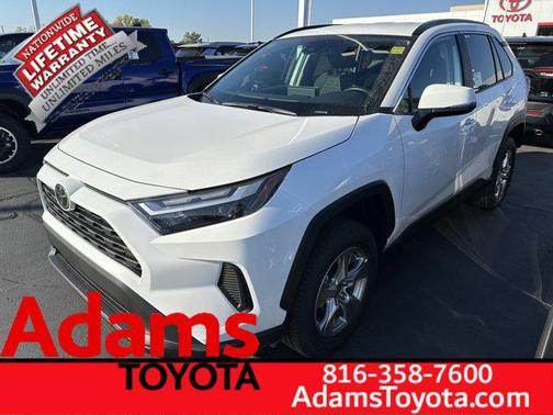 2025 Toyota RAV4 XLE