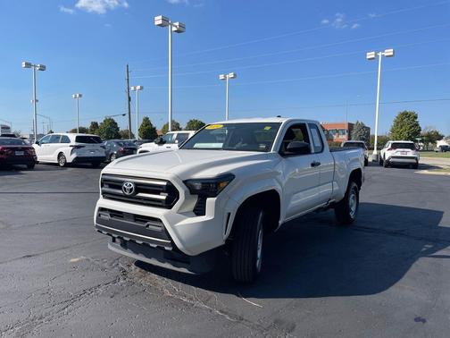 2024 Toyota Tacoma SR