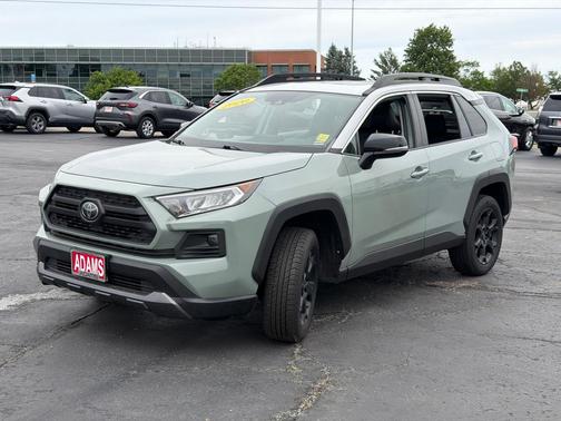 Lunar Rock/Ice Edge Roof 2020 Toyota RAV4 TRD Off-Road
