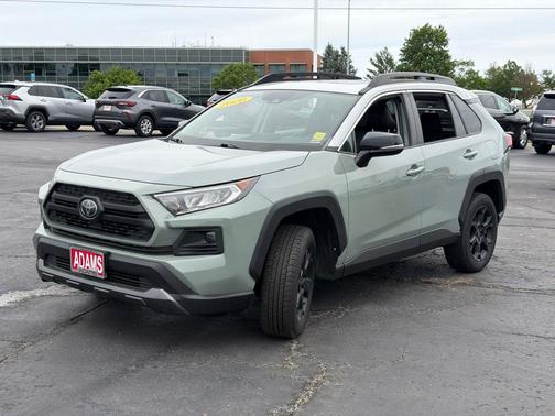 Lunar Rock/Ice Edge Roof 2020 Toyota RAV4 TRD Off-Road