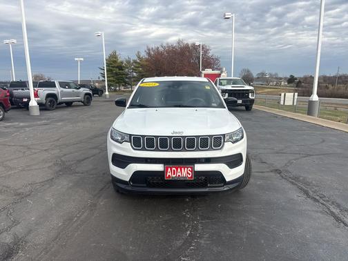 2023 Jeep Compass Sport