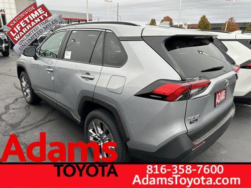 2025 Toyota RAV4 XLE Premium