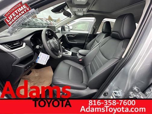 2025 Toyota RAV4 XLE Premium