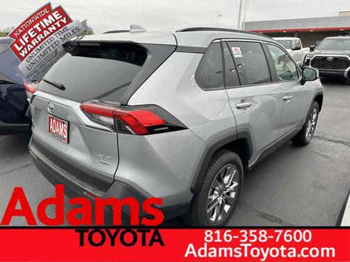 2025 Toyota RAV4 XLE Premium