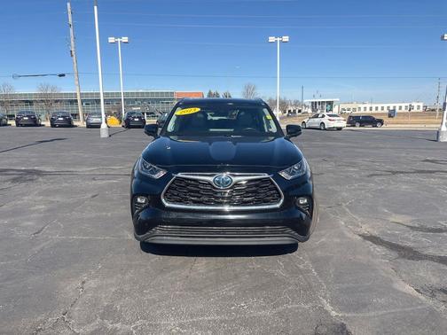2023 Toyota Highlander Hybrid Limited