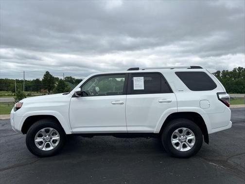 2020 Toyota 4Runner SR5