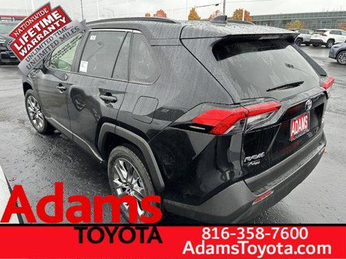 2025 Toyota RAV4 XLE Premium