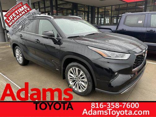 2026 Toyota Highlander Hybrid Platinum