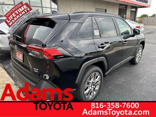 2025 Toyota RAV4 XLE Premium