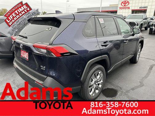 2025 Toyota RAV4 XLE Premium