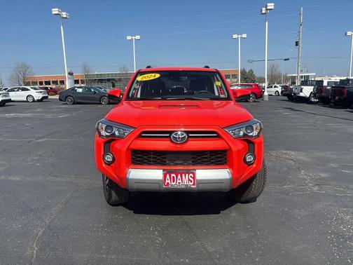2024 Toyota 4Runner TRD Off Road