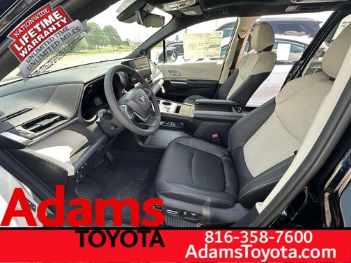 Midnight Black Metallic 2026 Toyota Sienna Limited