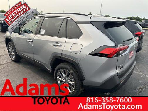 2025 Toyota RAV4 XLE Premium