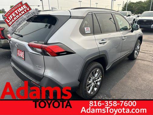 2025 Toyota RAV4 XLE Premium