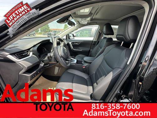 2025 Toyota RAV4 XLE Premium
