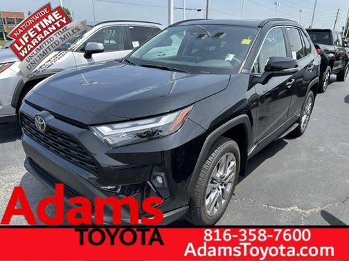 2025 Toyota RAV4 XLE Premium