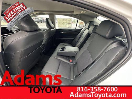 Wind Chill Pearl 2026 Toyota Camry XLE