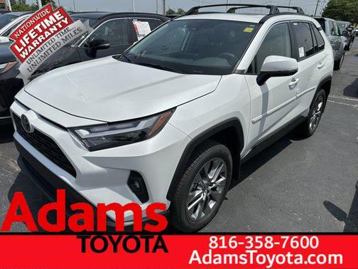 2025 Toyota RAV4 XLE Premium