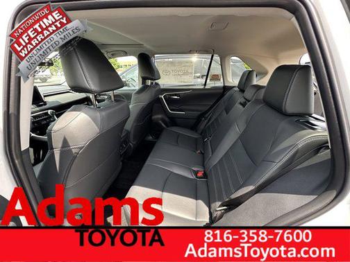 2025 Toyota RAV4 XLE Premium