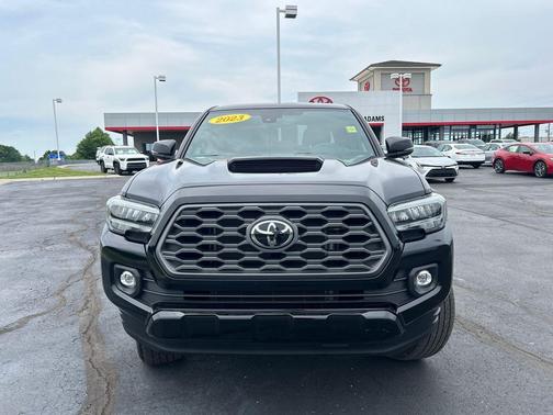 2023 Toyota Tacoma TRD Sport