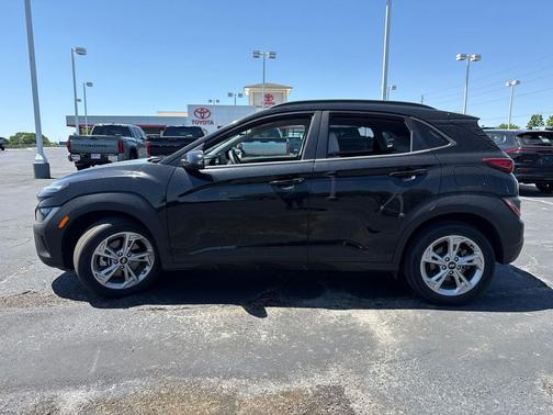 Ultra Black 2023 Hyundai KONA SEL