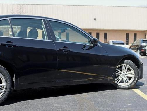 2012 INFINITI G37x Base
