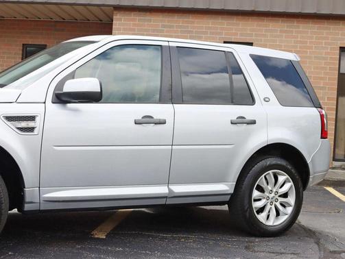 2012 Land Rover LR2 AWD 4dr HSE