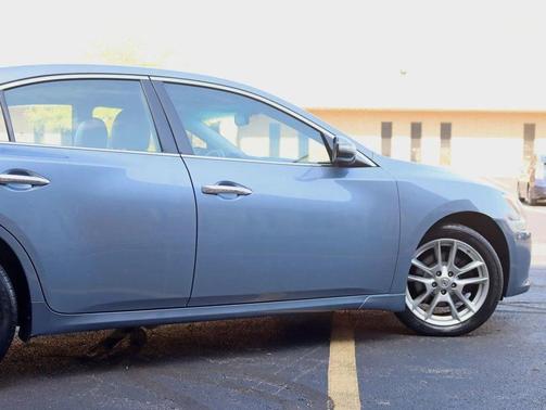 2011 Nissan Maxima SV