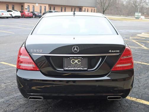 2010 Mercedes-Benz S-Class S 550 4dr Sedan S550 4MATIC