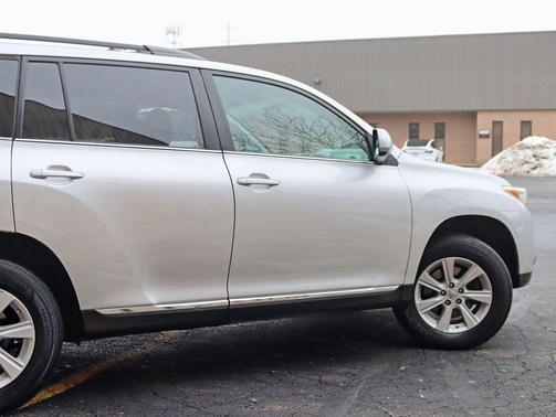 2013 Toyota Highlander LE Plus